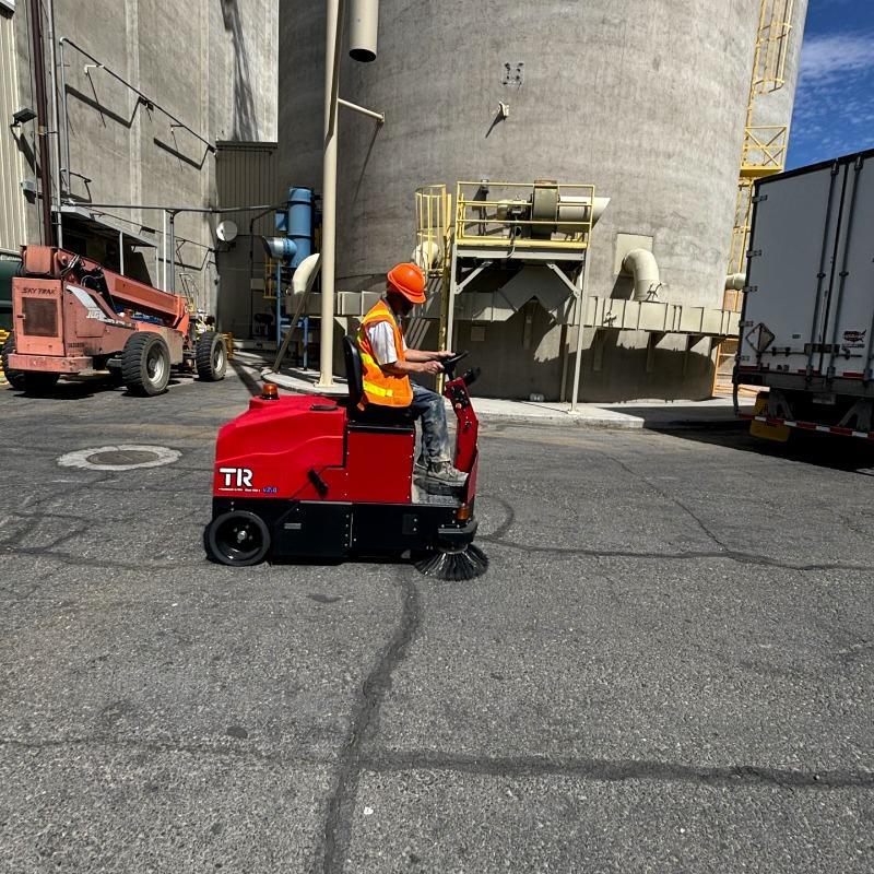 FactoryCat Ride On Floor Sweepers TR loading dock asphalt - https://assets.factorycat.com/demoImages/2025/april/TR-Ride On Floor Sweepers-loading dock-asphalt-San Bernadino-USA-472.jpg - 800 - 800 - 472 TR Ride On Floor Sweepers California Fabrication Shop
